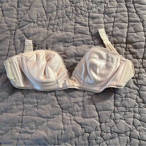 Vintage strapless bra